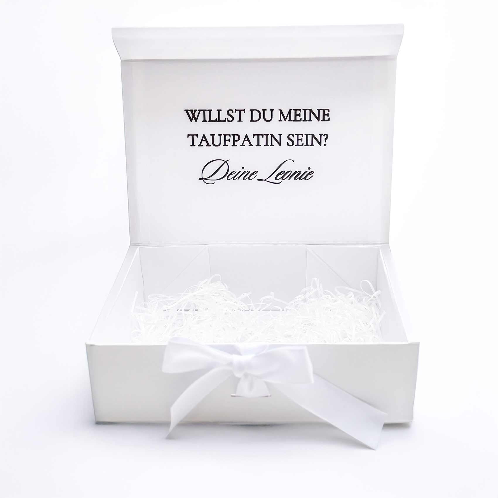 Christliche Geschenkbox zur Taufe personalisiert