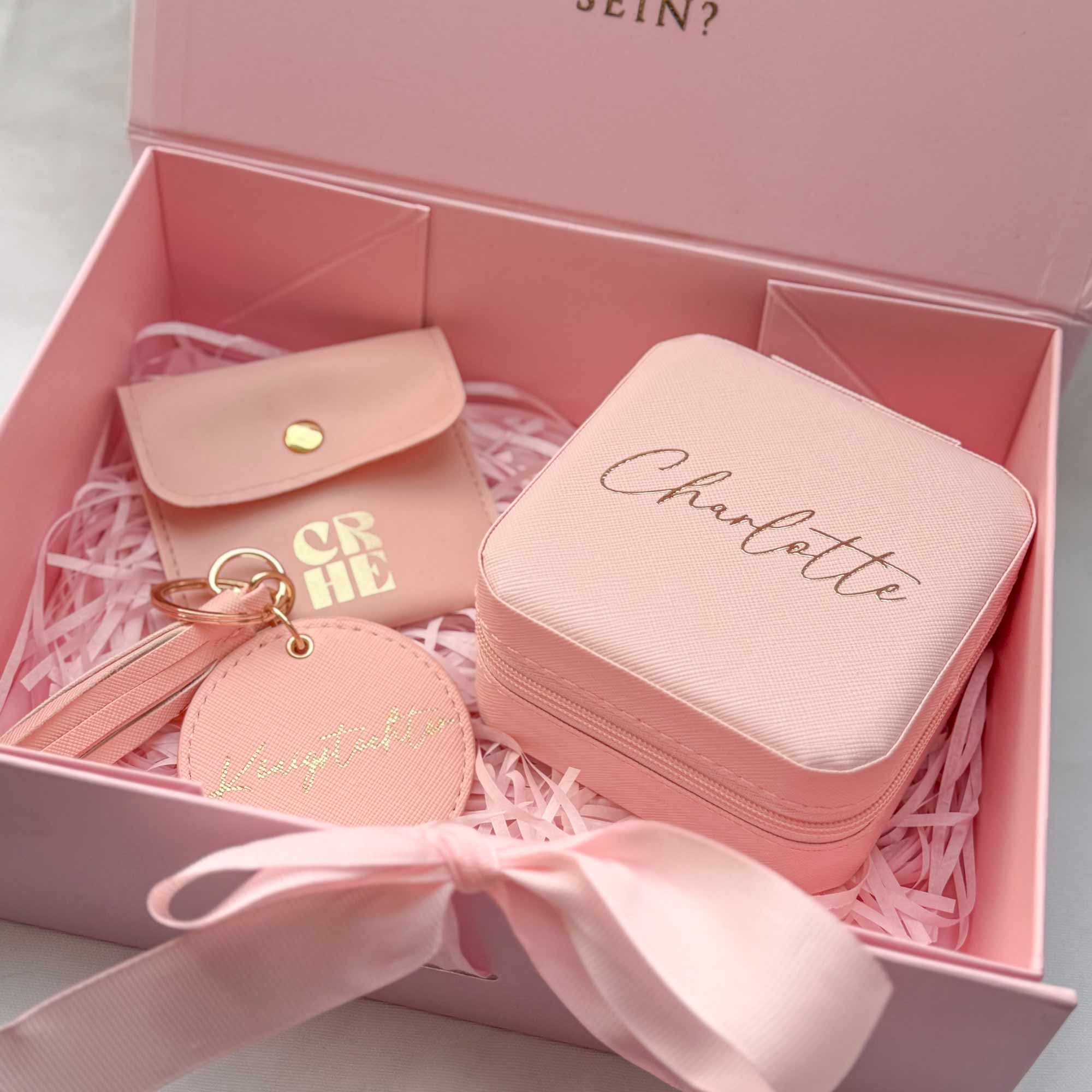 Rosa-Geschenkbox-mit-Name